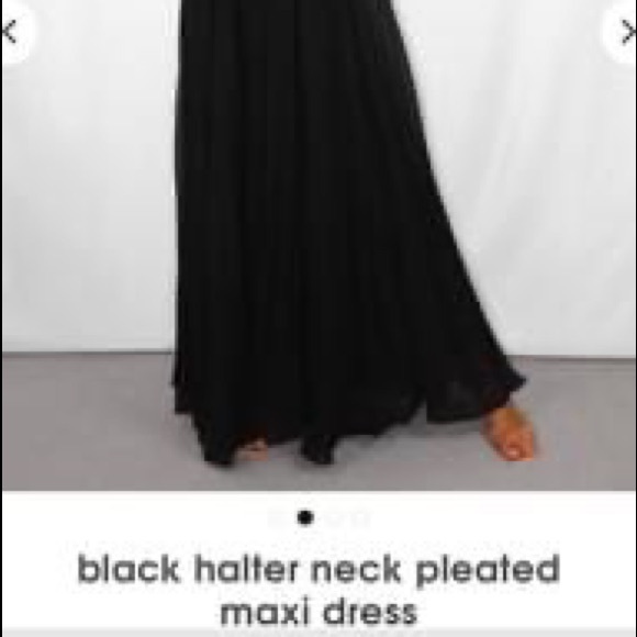 Missguided Black Halter Neck Dress - Picture 3 of 4